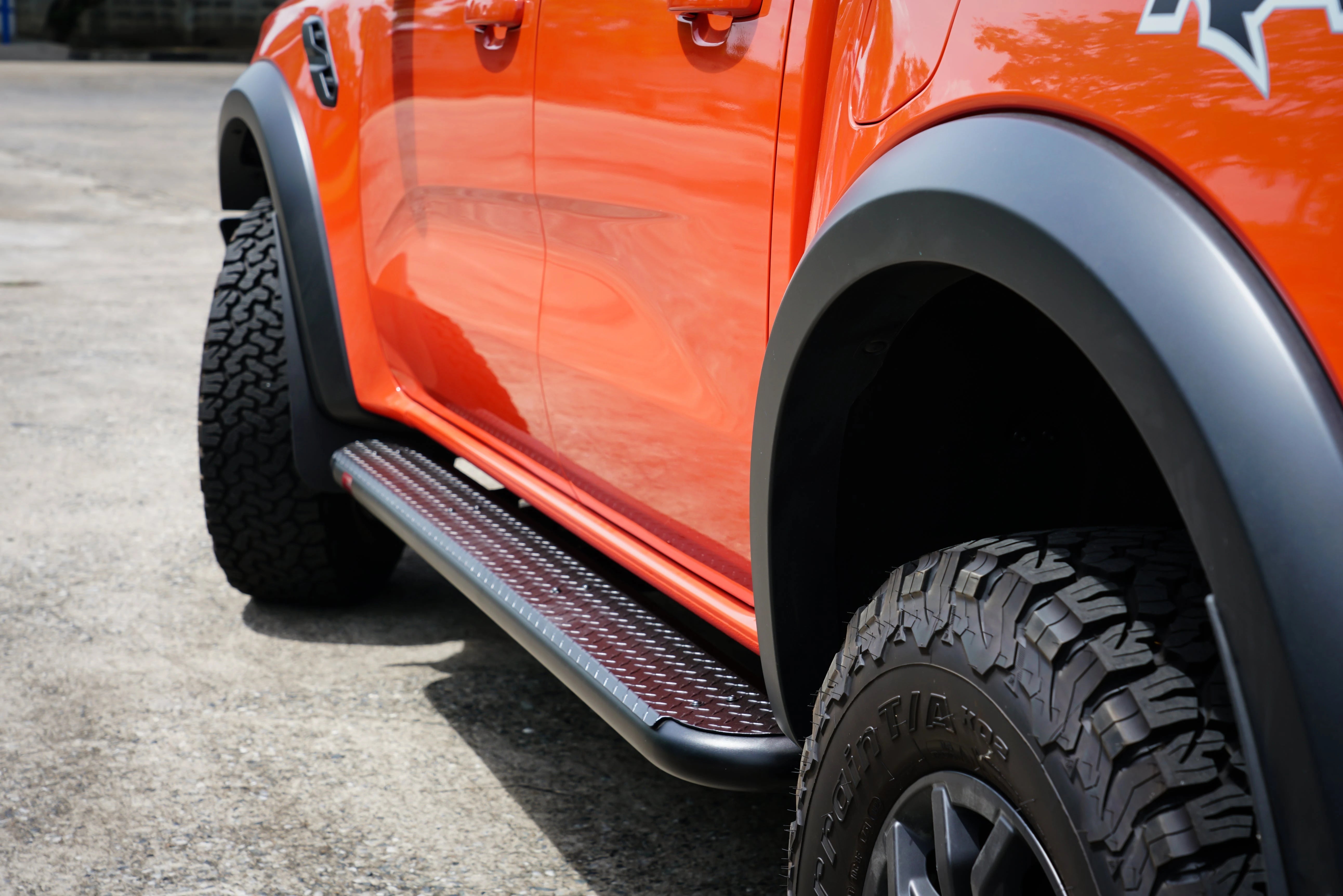 Ranger Raptor 2022-On 030-09 All Sand Black Side Step Package - SKU MCC-05011-309SBS