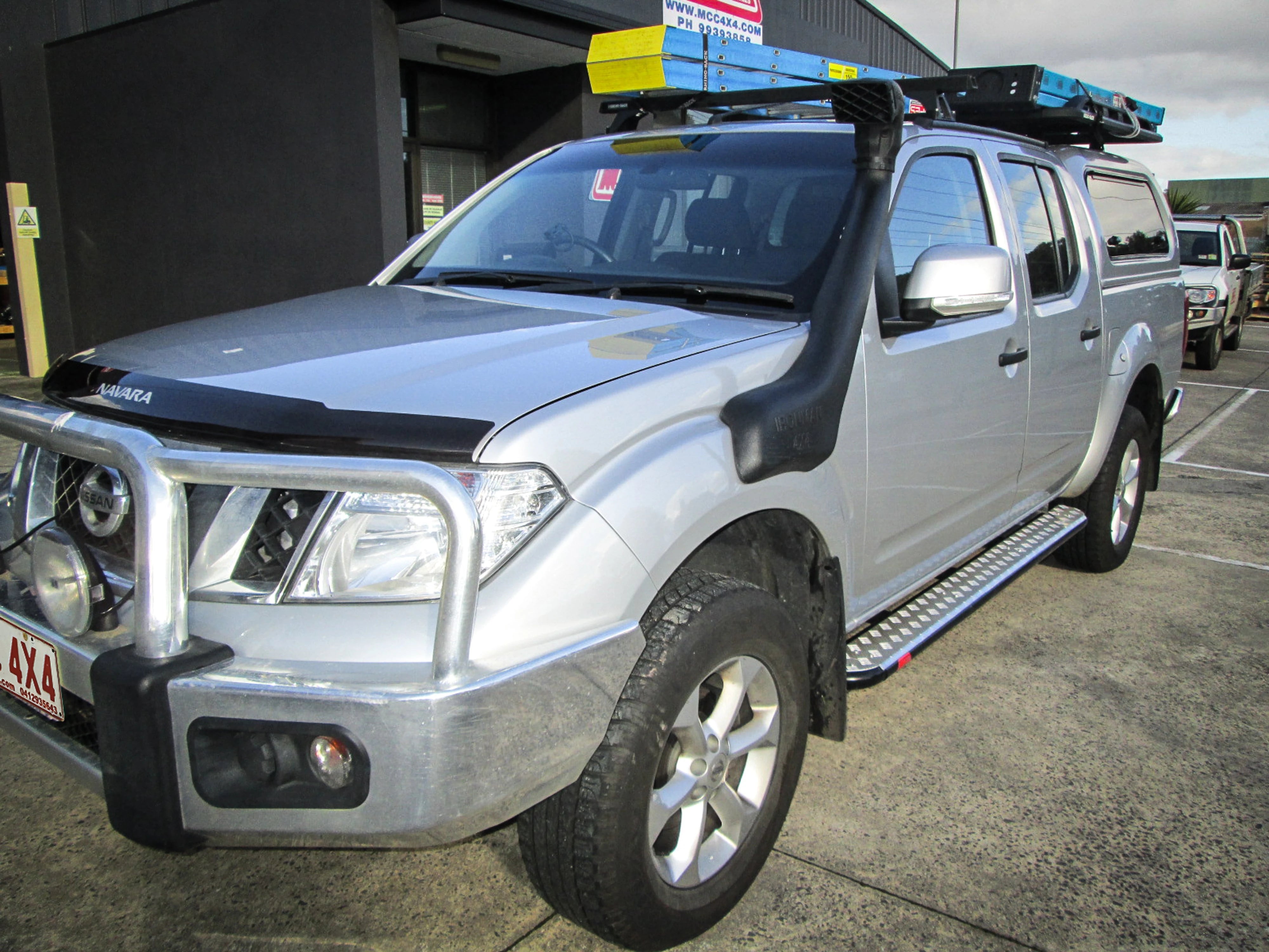 Navara D40 2005-2015 030-09SBS All Sand Black Side Step Package - SKU MCC-03006-309SBS