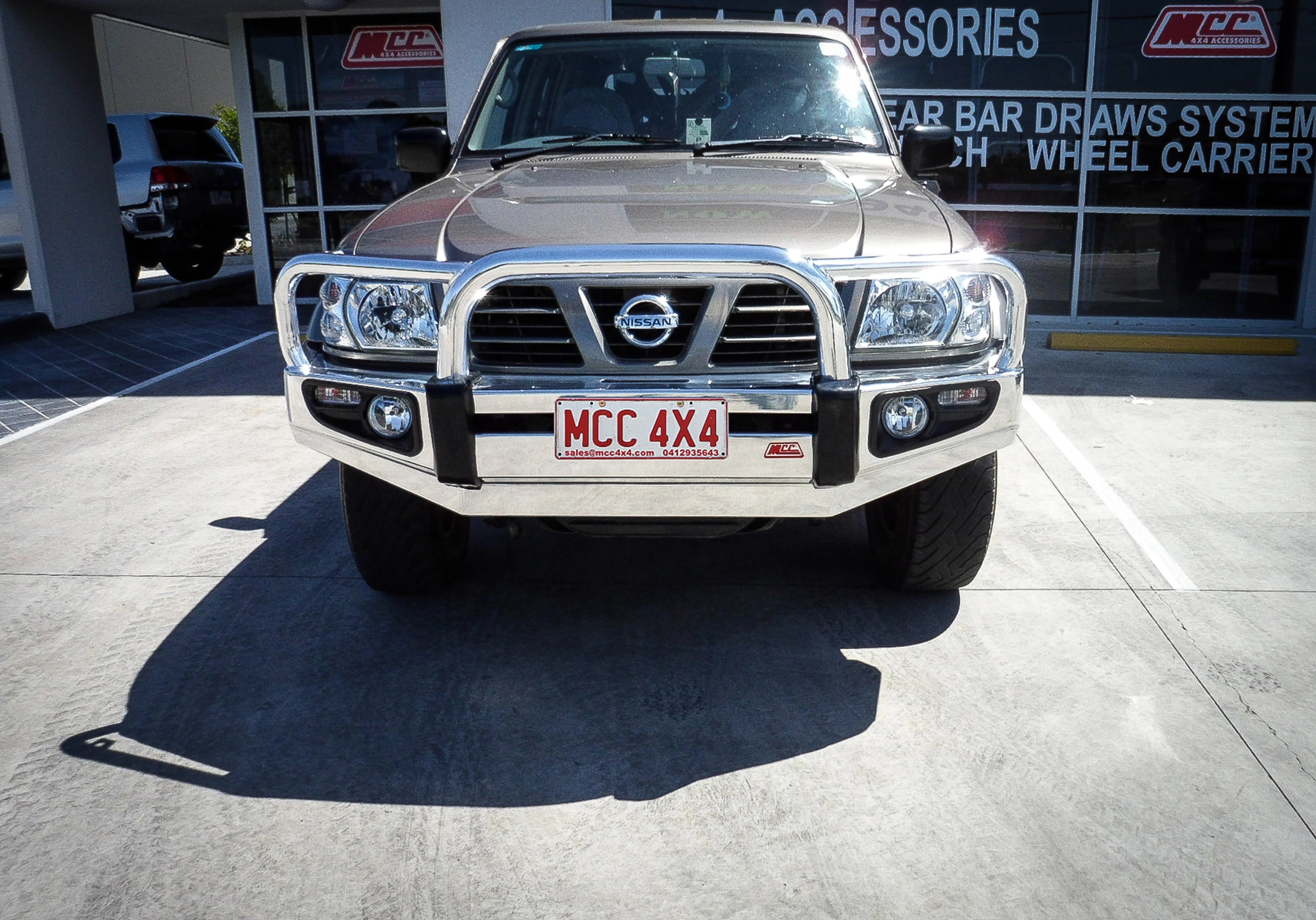 GU Patrol Y61 1997-2005 707-01A Alloy Falcon Bull Bar Triple Loops Package (LED Foglight) - SKU MCC-03003-701AWFOGUP