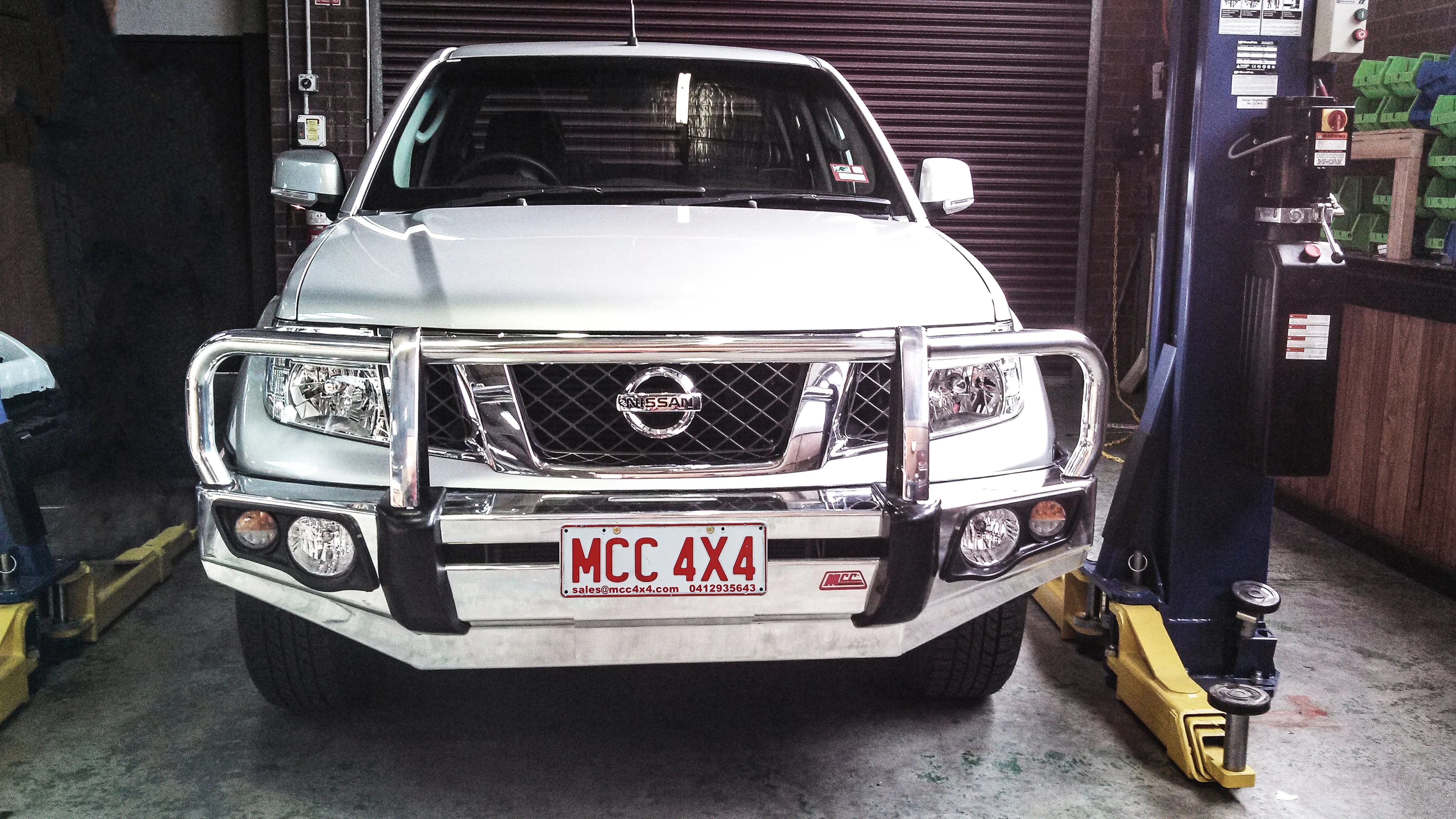 Navara D40 2011-2015 707-02A Alloy Falcon Bull Bar A-Frame Package (No Foglight) - SKU MCC-03007-702AW