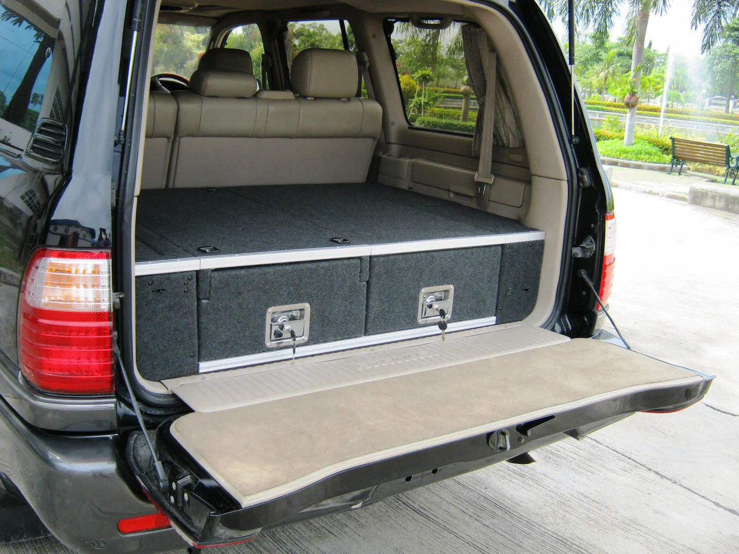 Land Cruiser 100 Series 1998-2007 4401SP Galvanised Steel Carpet Dual Drawer System - SKU MCC-01007-4401