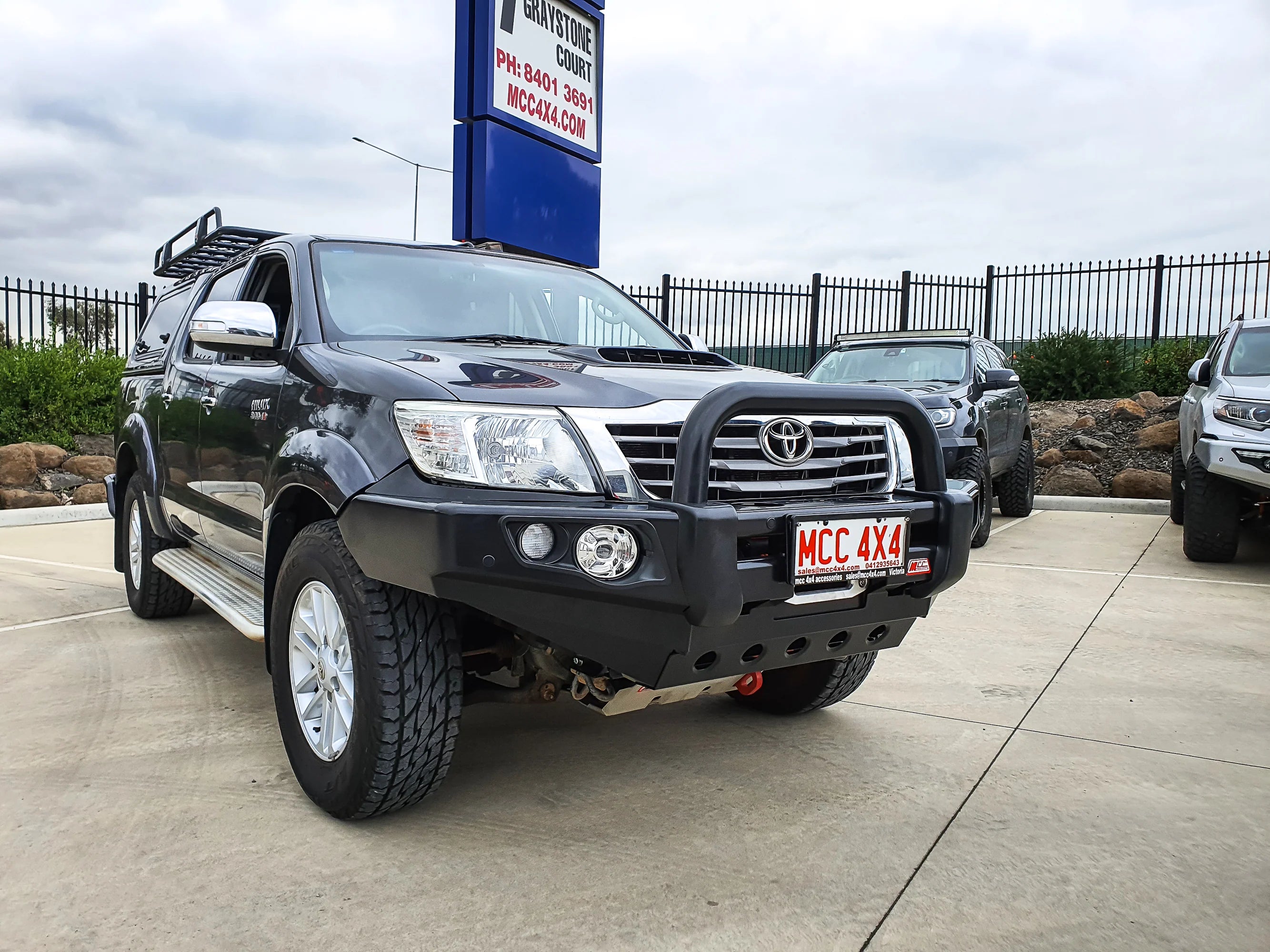 Hilux KUN26R 2012-2015 707-01 Falcon Bull Bar Single Black Loops Package (LED Foglight) - SKU MCC-01015-701SBLFOGUP