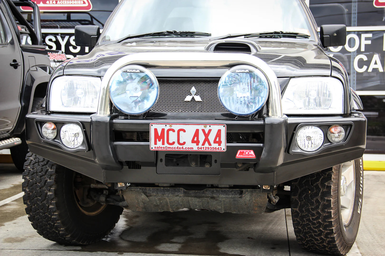 Triton/Challenger MK/PA 1996-2006 707-01 Falcon Bull Bar Single Stainless Loops Package (LED Foglight) - SKU MCC-02001-701SSLFOGUP