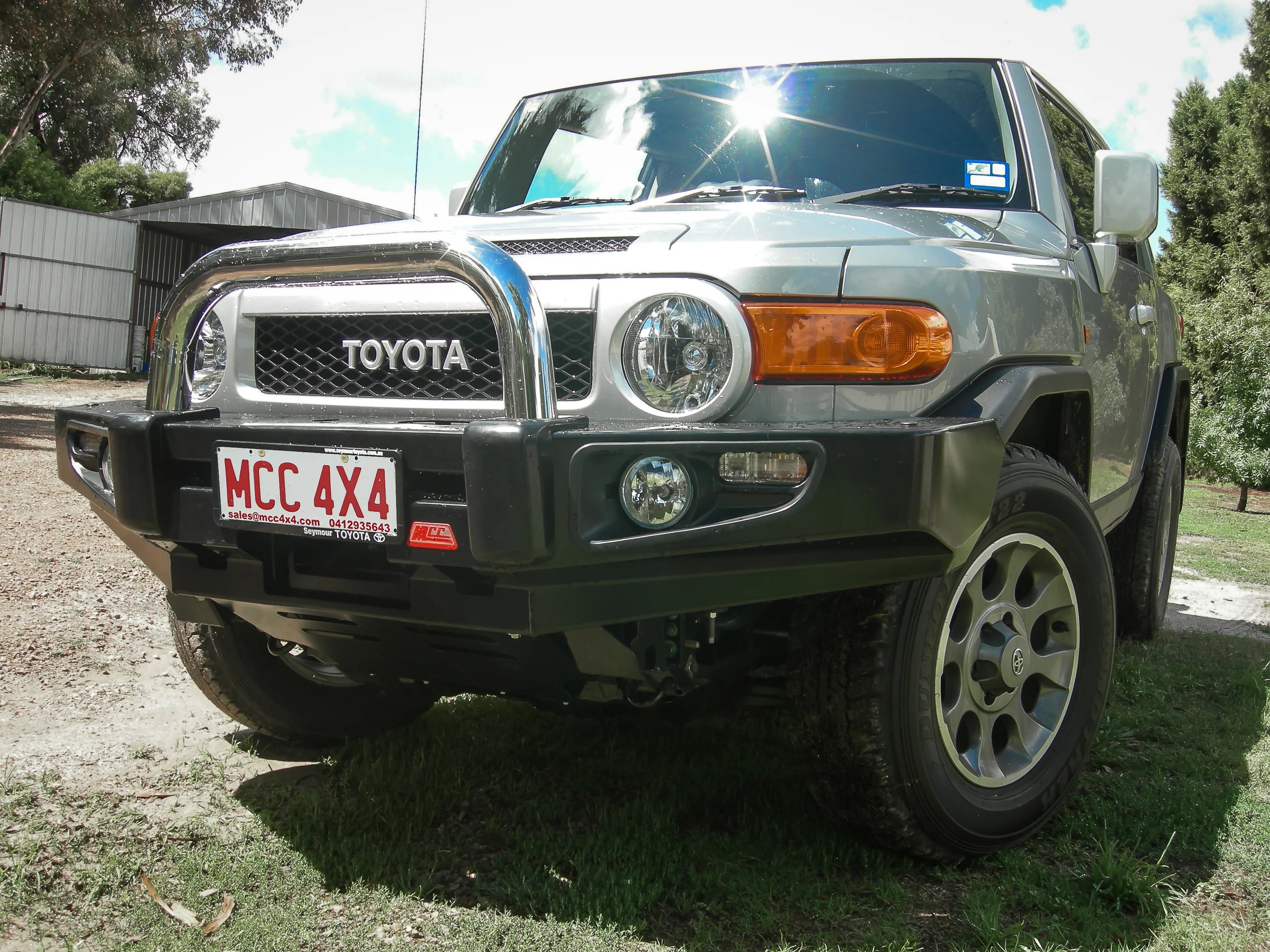 FJ Cruiser XJ10 2006-2017 707-01 Falcon Bull Bar Triple Stainless Loops Package (LED Foglight) - SKU MCC-01012-701FOGUP