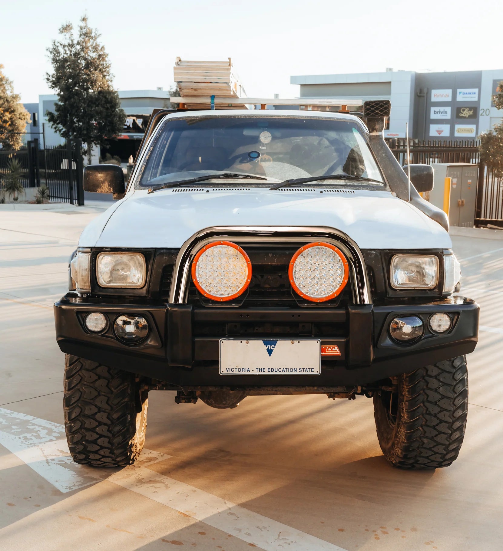 Hilux LN105/LN106 (Live) 1988-1997 707-01 Falcon Bull Bar Single Stainless Loops Package (LED Foglight) - SKU MCC-01000-701SSLFOG