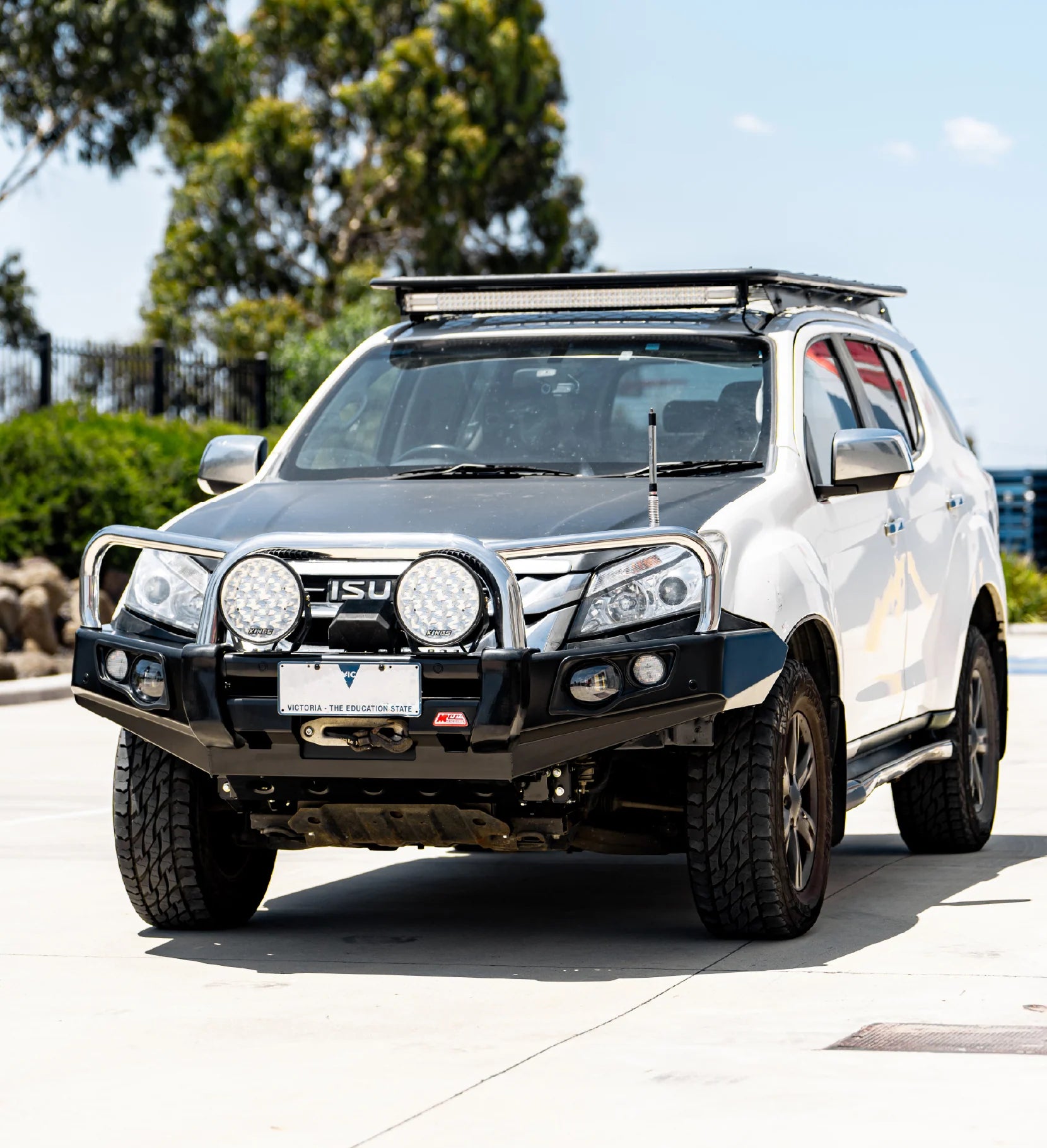 MUX RF 2013-2016 707-01 Falcon Bull Bar Triple Stainless Loops Package (LED Foglight) - SKU MCC-08003-701FOGUP