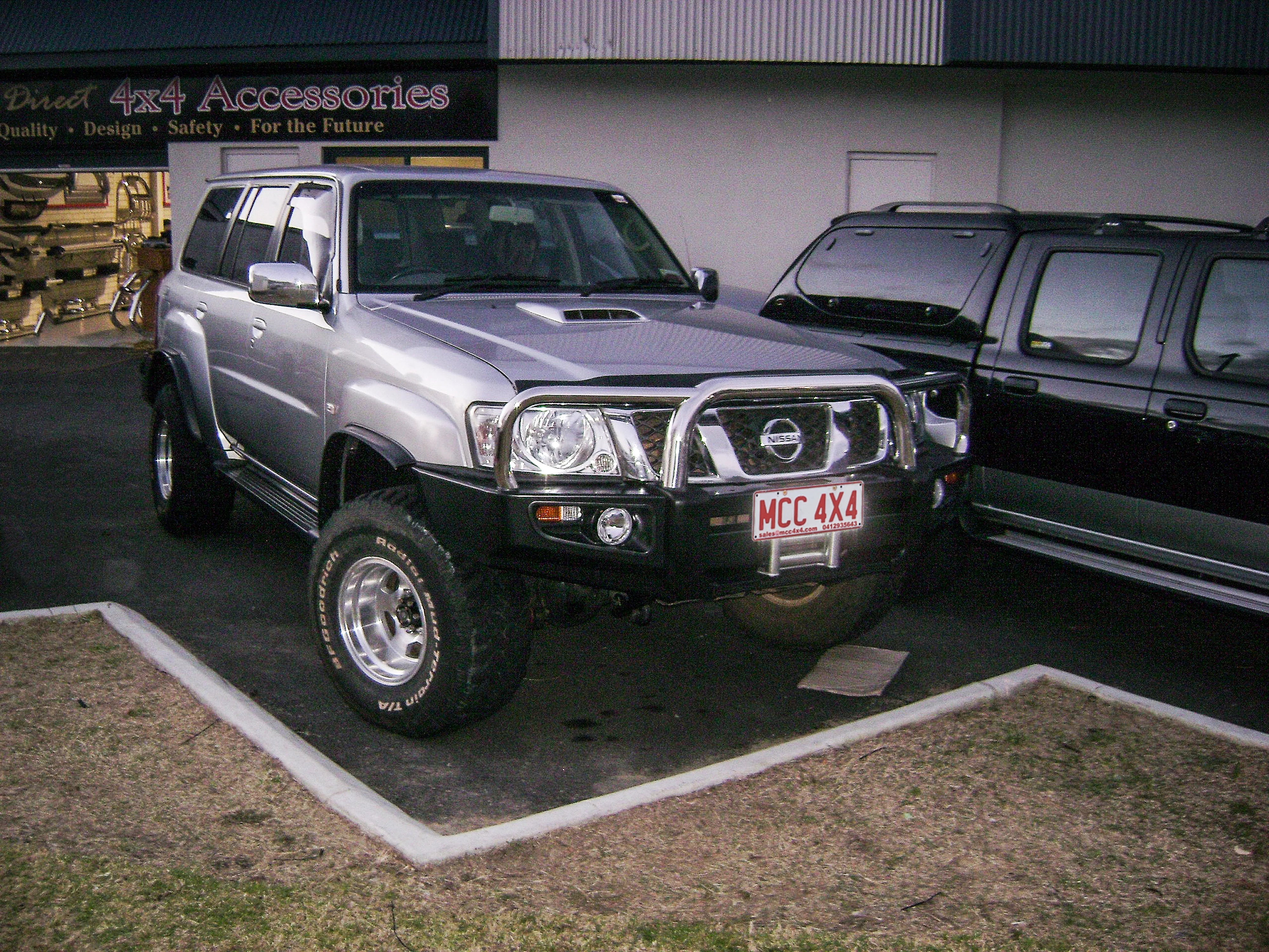 GU Patrol Y61 2005-2009 707-01 Falcon Bull Bar Triple Stainless Loops Package (LED Foglight) - SKU MCC-03004-701FOGUP