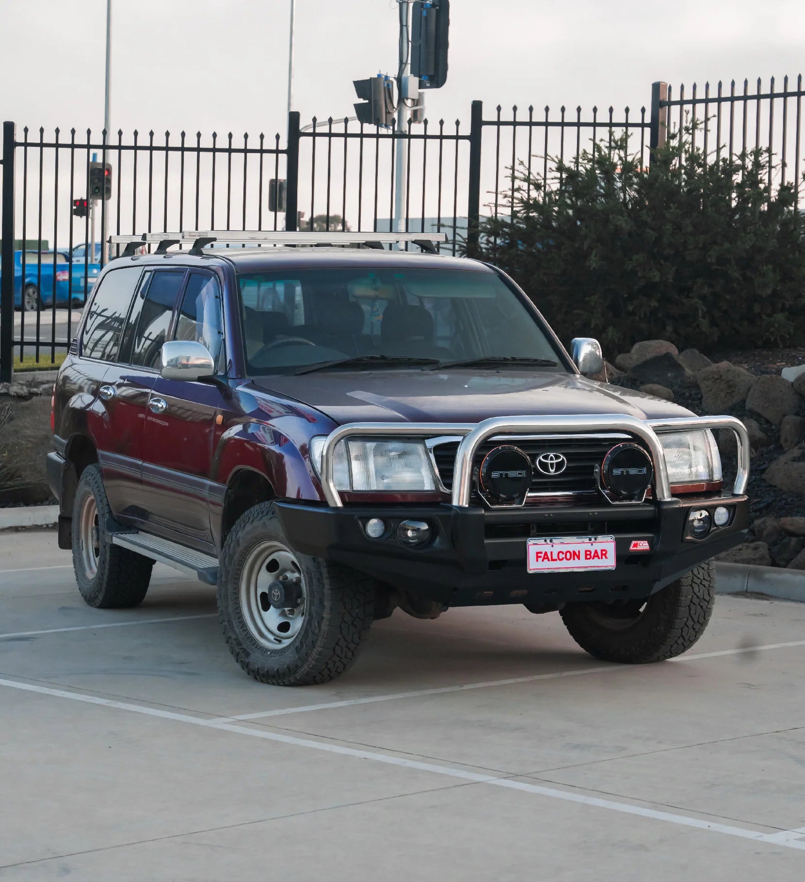 Land Cruiser 100/105 Series 1998-2007 707-01 Falcon Bull Bar Triple Stainless Loops Package (LED Foglight) - SKU MCC-01007-701FOGUP