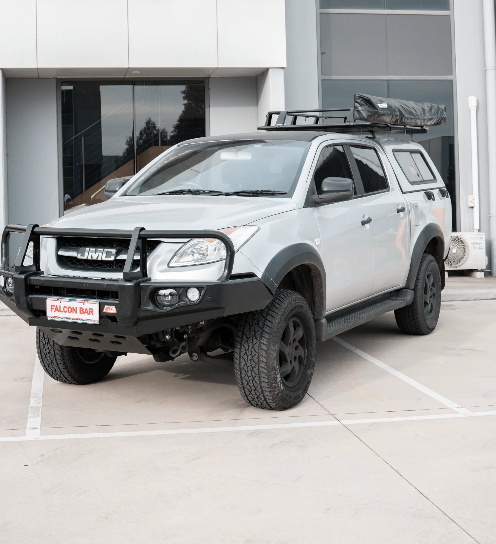 JMC Vigus 2015-On 707-02 Falcon Bull Bar Black A-Frame Package (LED Foglight) - SKU MCC-13001-702FOGUP