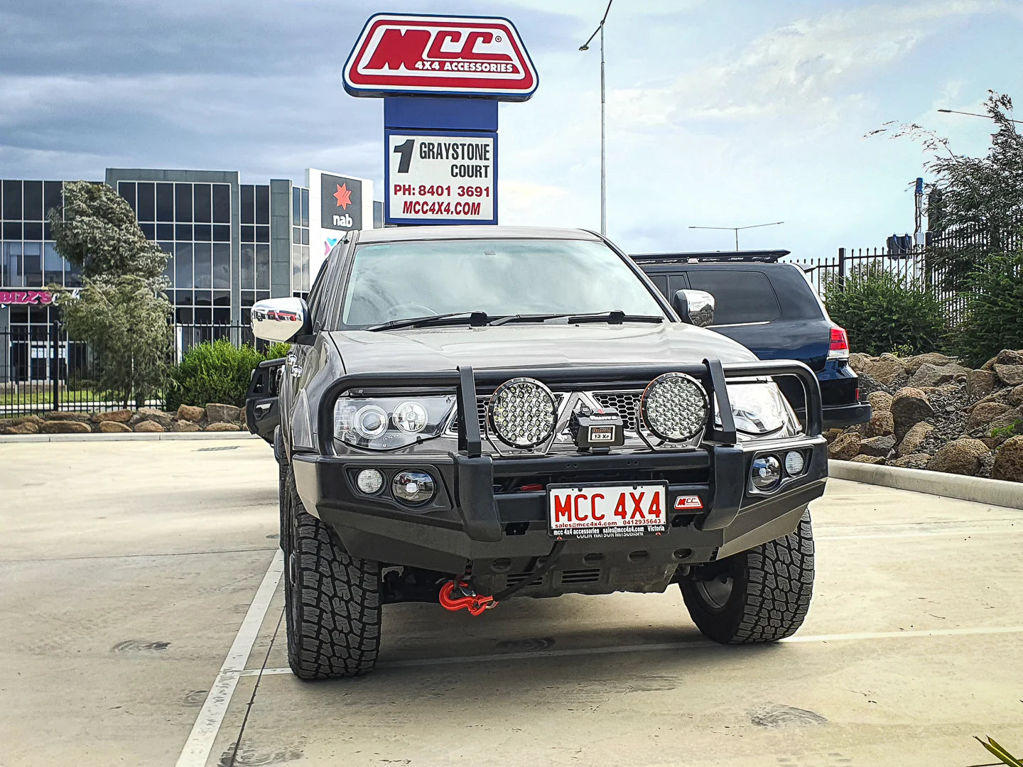 Triton ML,MN 2006-2015 707-02 Falcon Bull Bar A-Frame Package (LED Foglight) - SKU MCC-02002-702FOGUP