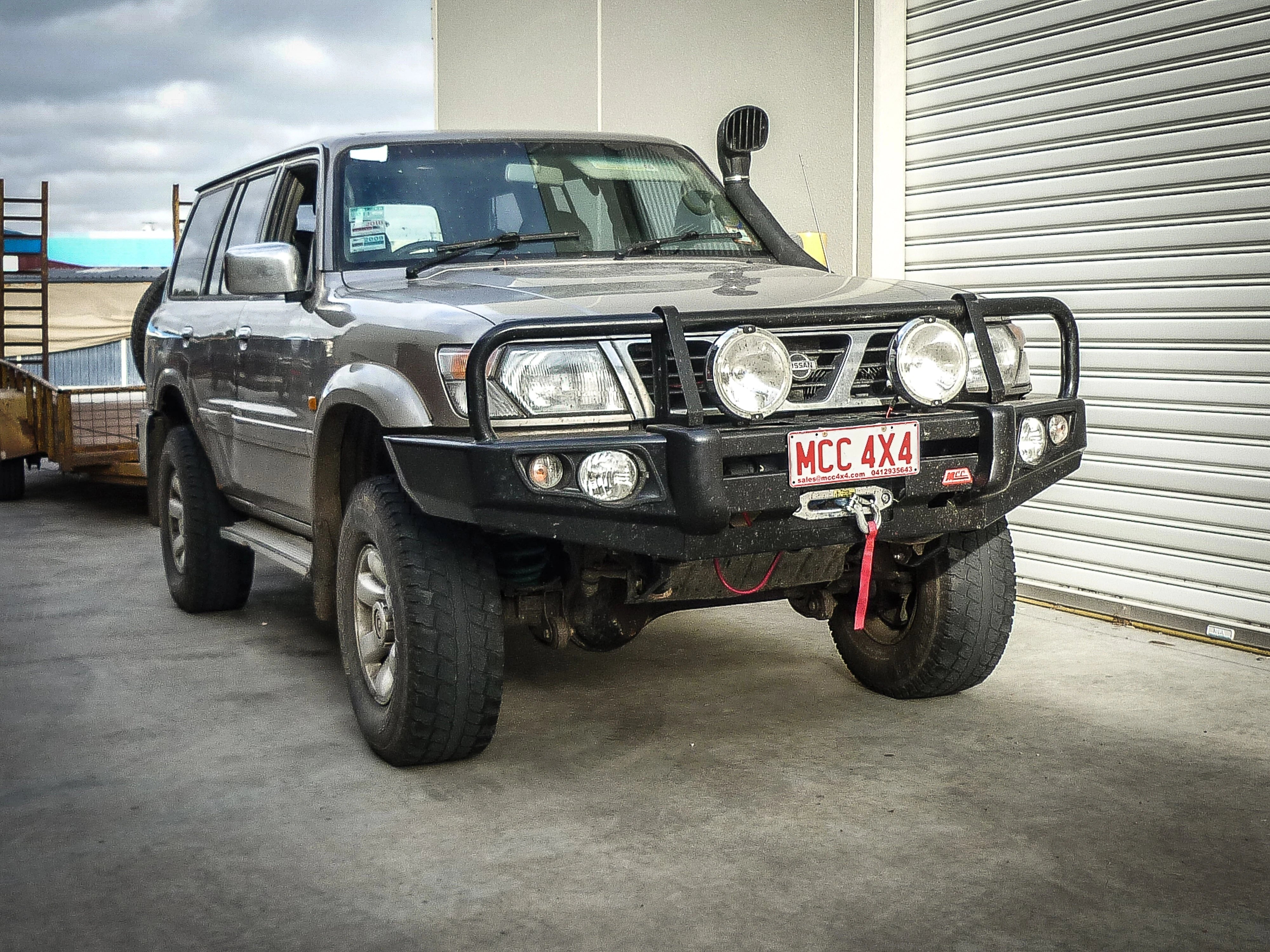 GU Patrol Y61 1997-2005 707-02 Falcon Bull Bar A-Frame Package (No Foglight) - SKU MCC-03003-702UP