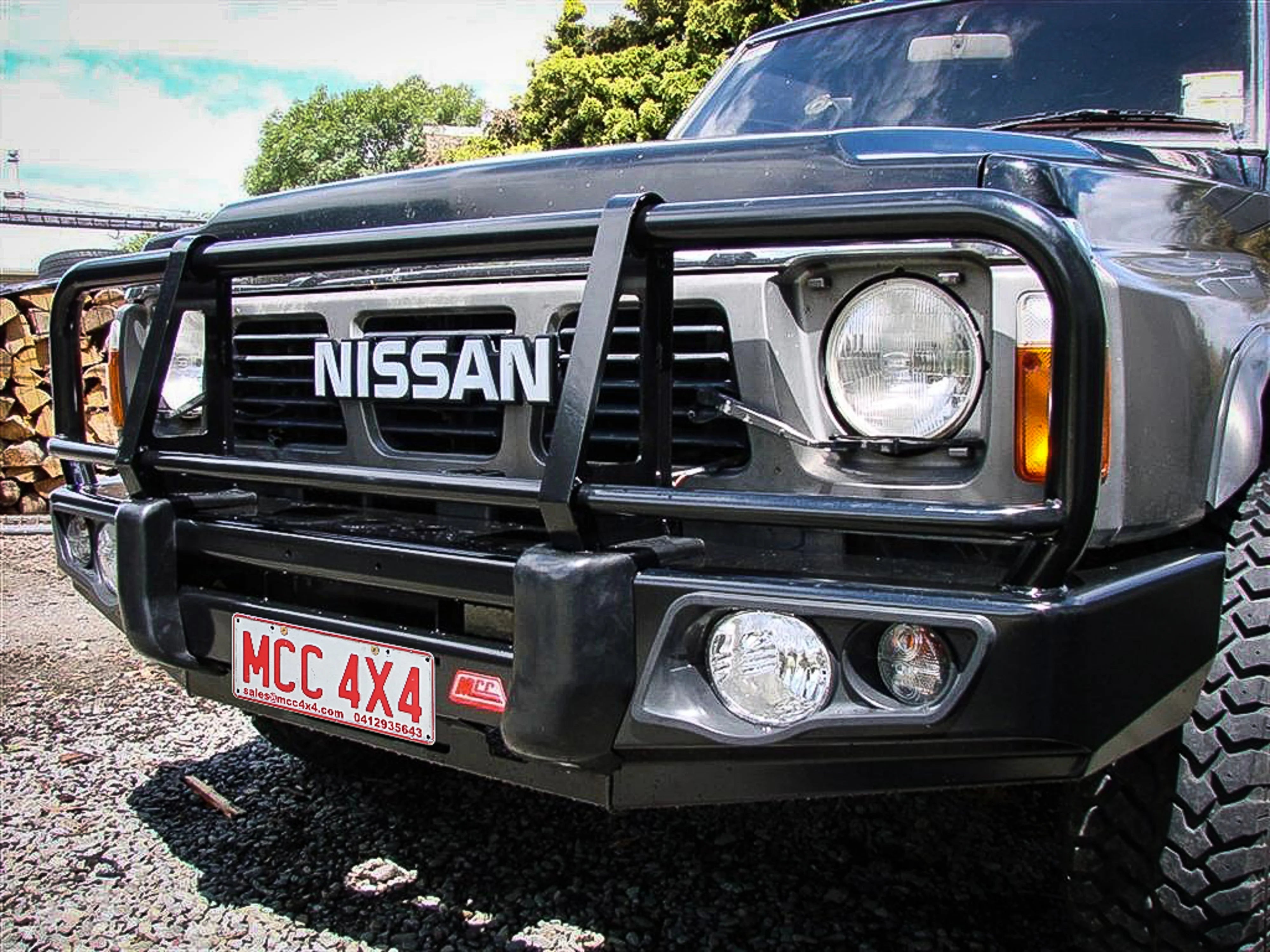 NISSAN GQ PATROL Y60 87-97 FALCON BAR+BRACKET+UP (LED FOG LIGHT)