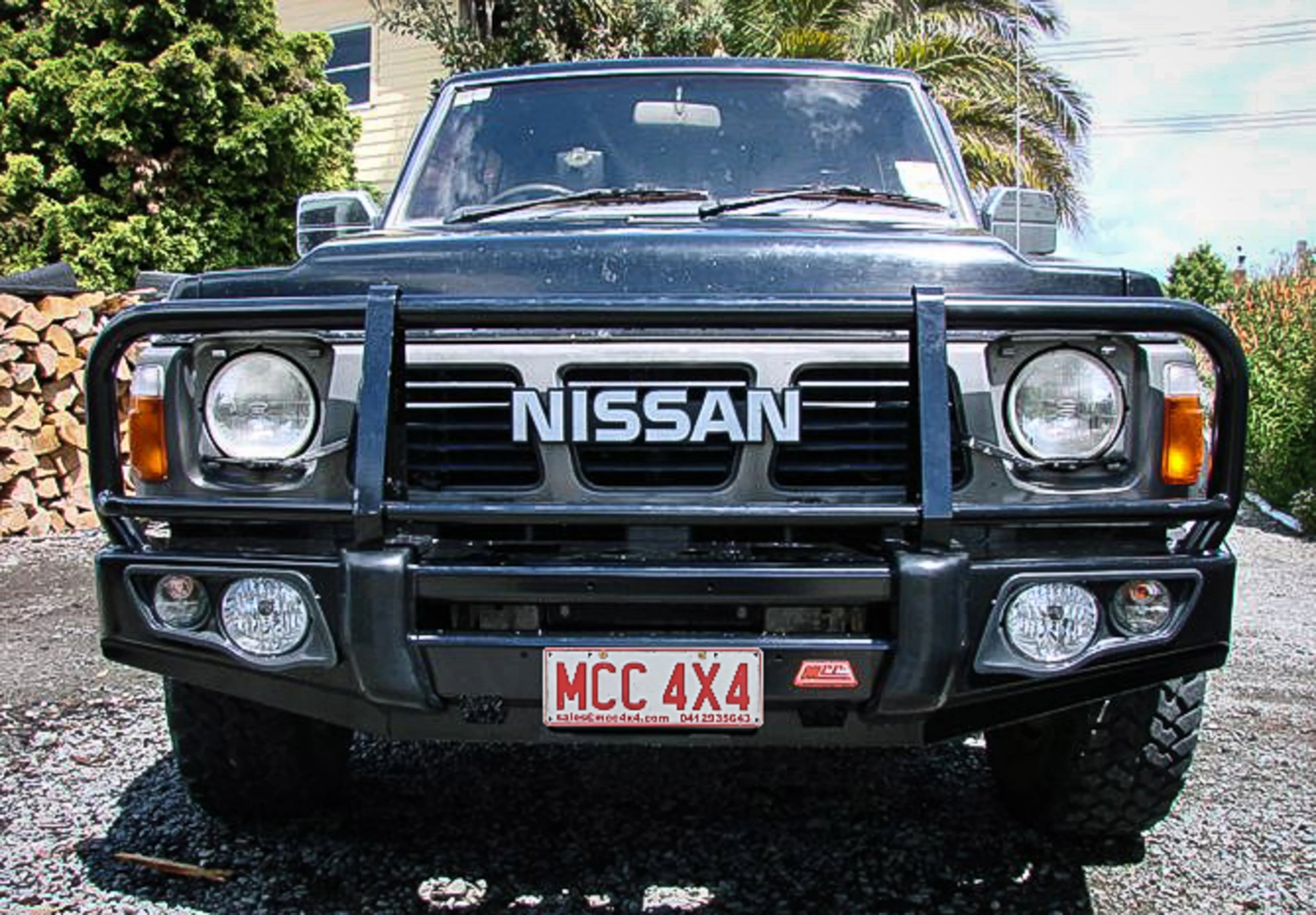 NISSAN GQ PATROL Y60 87-97 FALCON BAR+BRACKET+UP (LED FOG LIGHT)