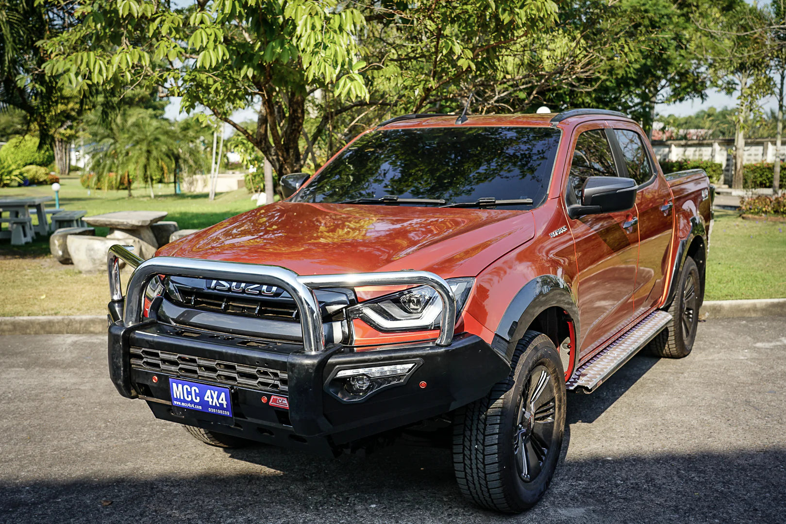 Dmax RG 2020-Present 808-01 Phoenix Bull Bar Triple Stainless Loops Package - SKU MCC-08007-801UP