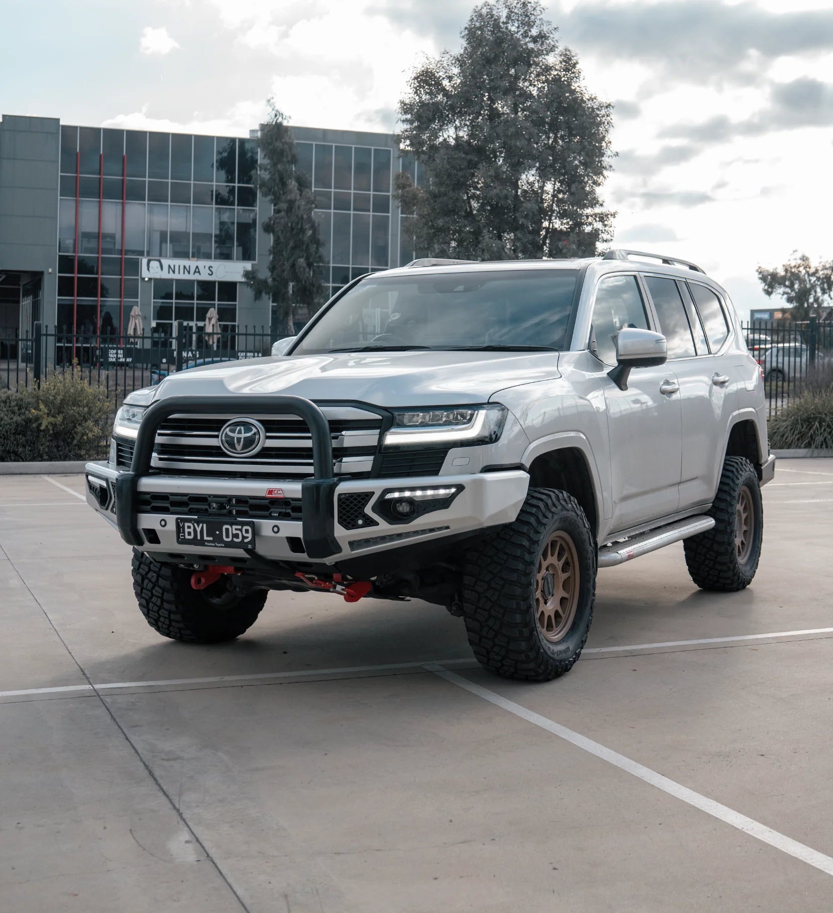 Land Cruiser 300 series 2022-On 808-01 Phoenix Bull Bar Single Stainless Steel Package - SKU MCC-01023-801SSLUP