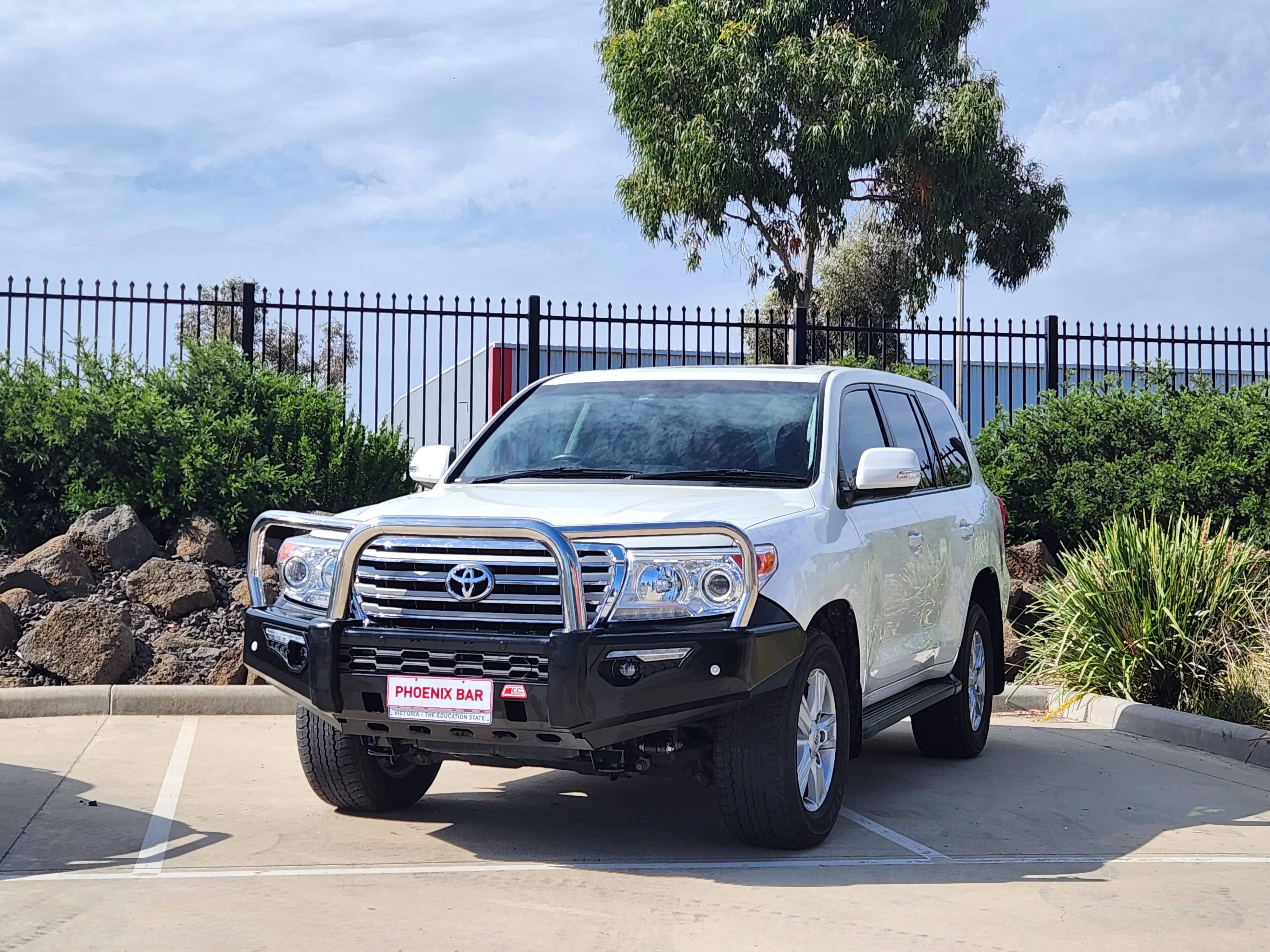 Land Cruiser 200 Series Prefacelift 2007-2015 808-01 Phoenix Bull Bar Triple Stainless Loops Package - SKU MCC-01008-801UP