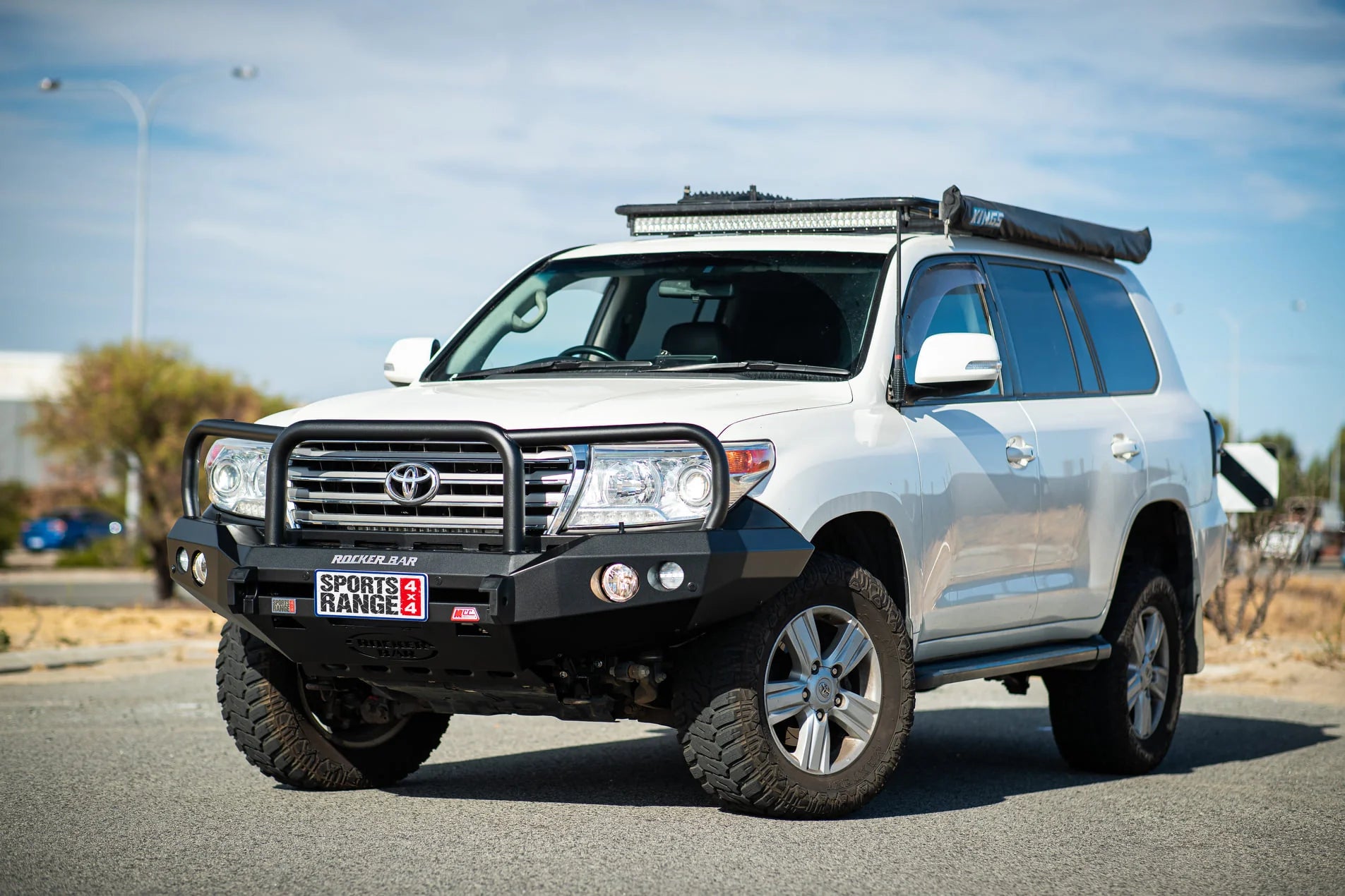 Land Cruiser 200 Series Prefacelift 2007-2015 078-02SQ Rocker Bull Bar Triple Loops Package - SKU MCC-01008-7802SQUP