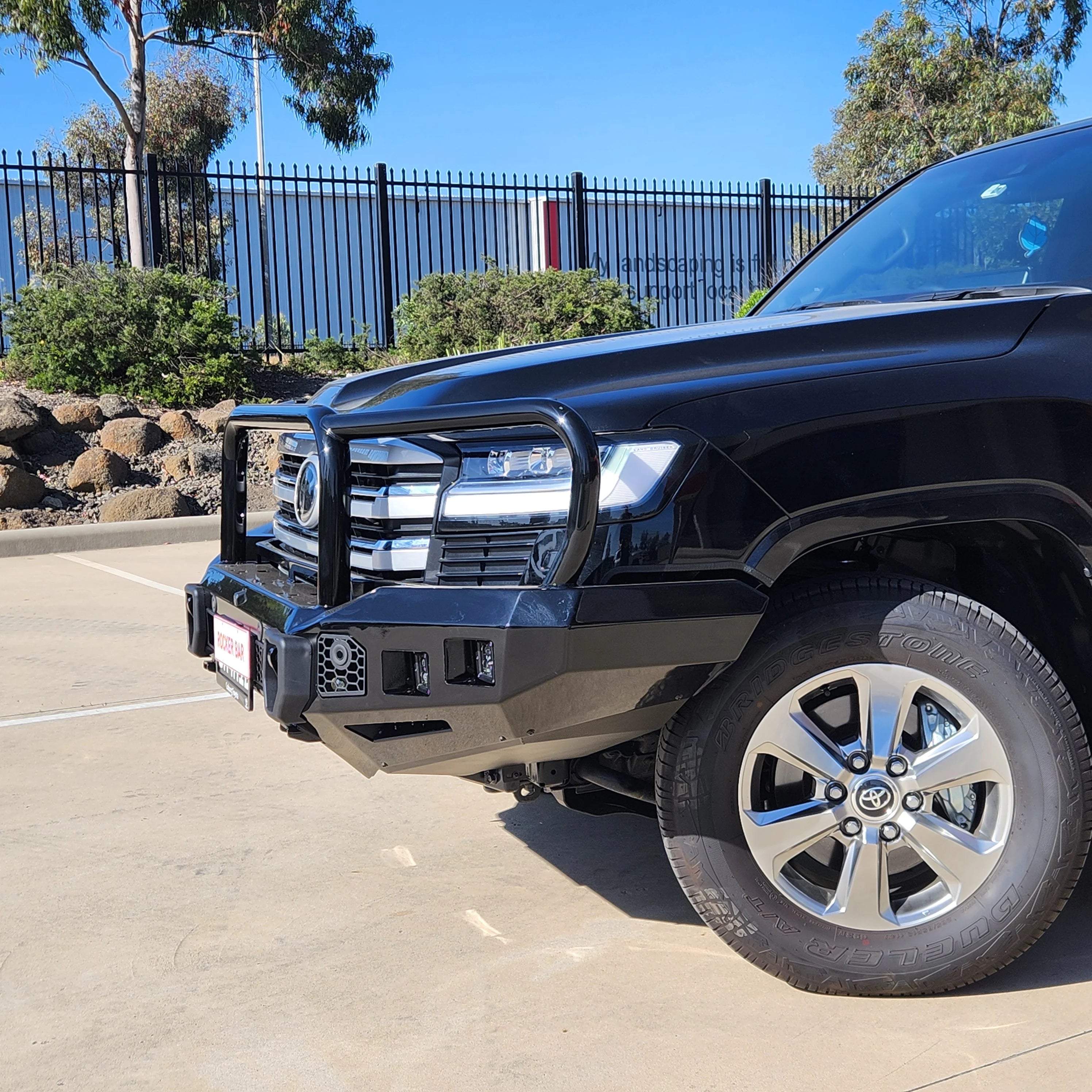 Land Cruiser 300 Series 2022-On 078-02SQ Rocker Bull Bar Triple Loop Package - SKU MCC-01023-7802SQUP