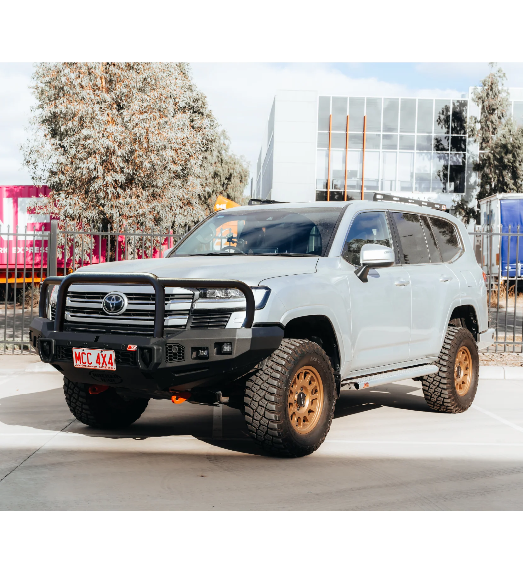 Land Cruiser 300 Series 2022-On 078-02SQ Rocker Bull Bar Triple Loop Package - SKU MCC-01023-7802SQUP