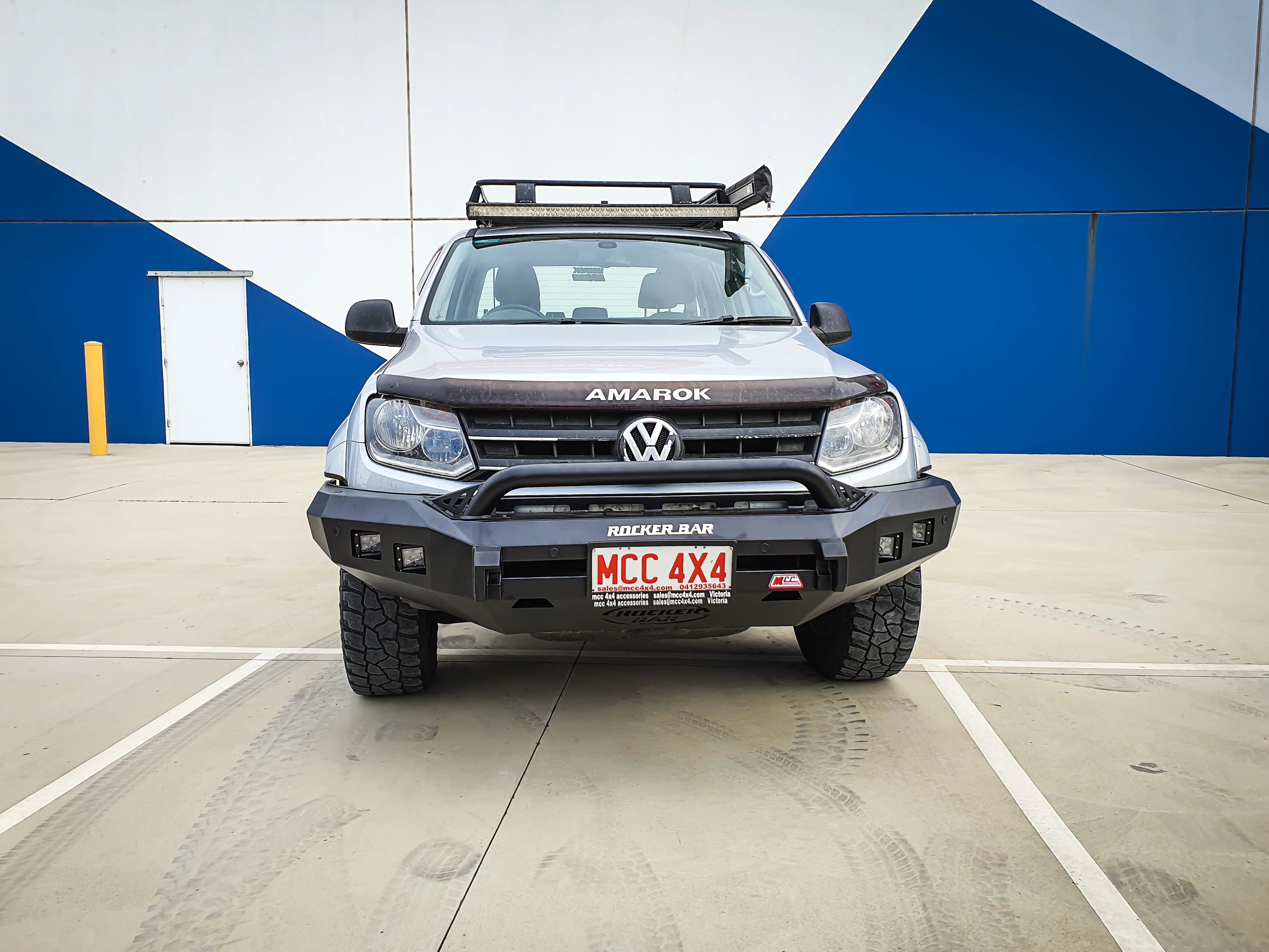 Amarok 2011-2022 078-01SQL Rocker Bull Bar Single Low Loops Package - SKU MCC-04001-7801SQLUP