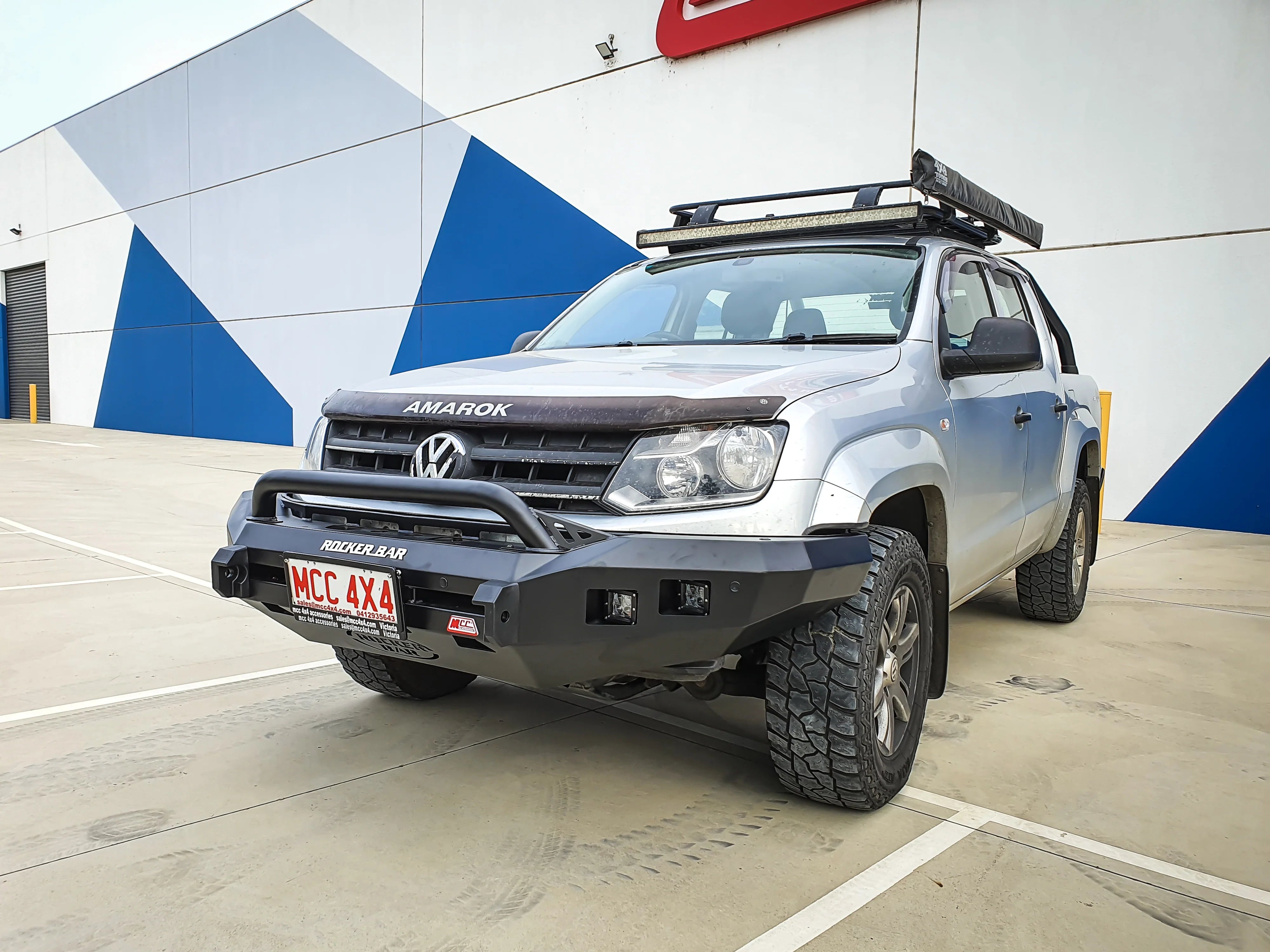 Amarok 2011-2022 078-01SQL Rocker Bull Bar Single Low Loops Package - SKU MCC-04001-7801SQLUP