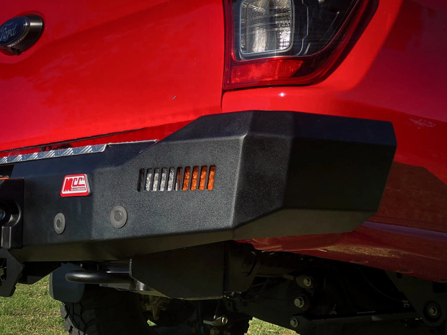 FORD RAPTOR 18-21 ROCKER REAR BAR+STEP PLATE+FITTING KIT