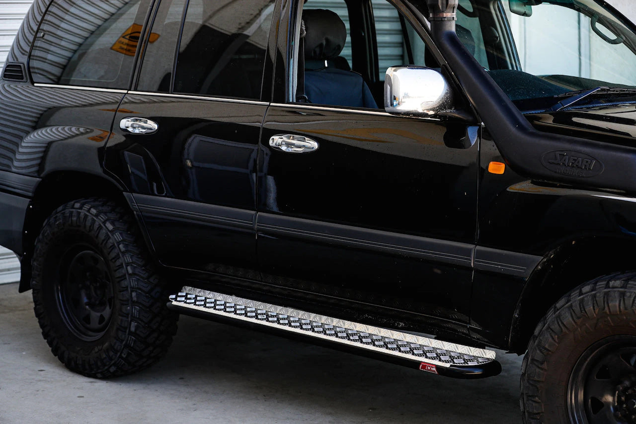 Land Cruiser 105 Series 1998-2007 030-09BS Side Step Package - SKU MCC-01014-309BS